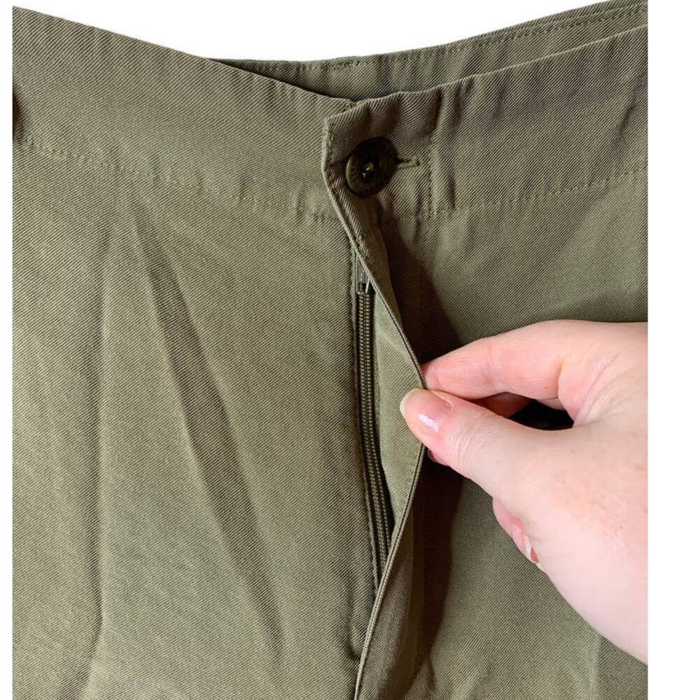 Lauren Ralph Lauren Twill Tapered Ankle Pant in Olive Fern Plus Size 16 - Picture 4 of 12